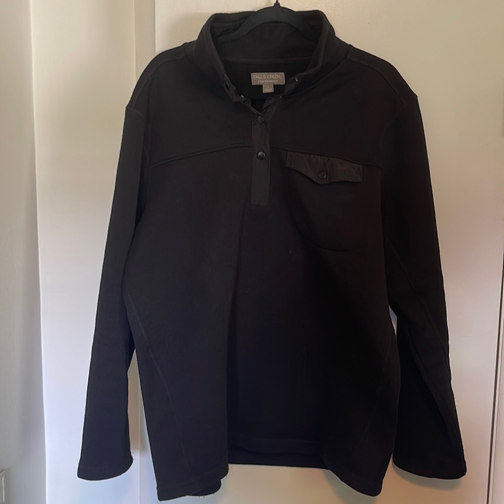 Men’s size large long sleeve quarter zip sweater